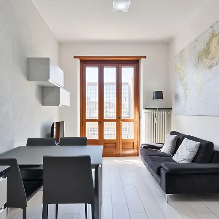 Apartment Tribunale & Porta Susa Flat *