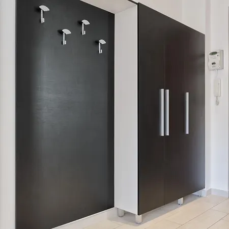 Tribunale & Porta Susa Flat Apartment *