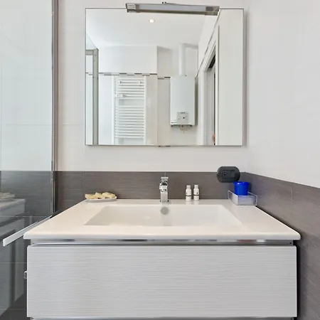 Tribunale & Porta Susa Flat 公寓 *